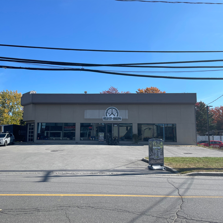 Vélo St-Joseph | 1261 Rue des Sureaux, Terrebonne, QC J6X 4G4, Canada | Phone: (450) 492-5073