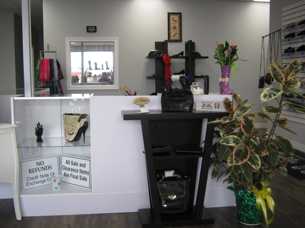 The Shoebox | 565 Murphy Rd, Sarnia, ON N7S 5B6, Canada | Phone: (519) 383-0588