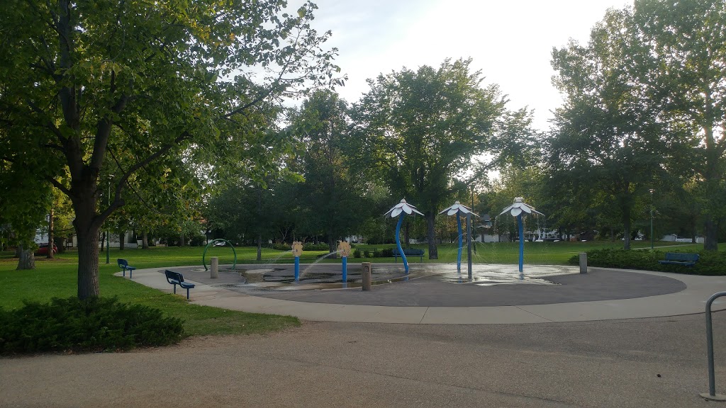 Thornton Park | 0R6 Canada, 118 Isabella St E, Saskatoon, SK S7J 0R6, Canada | Phone: (306) 975-3300