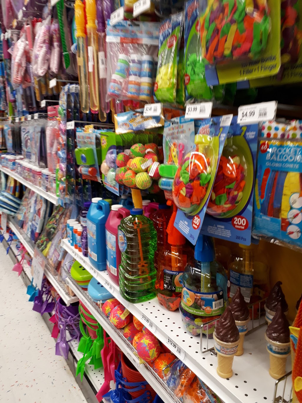 Party City | 1925 Dundas St, London, ON N5V 1P7, Canada | Phone: (519) 951-1976