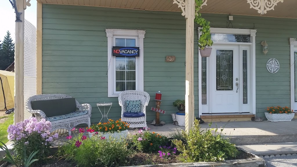 The McAlpine House | 32 Maynooth Station Rd, Maynooth, ON K0L 2S0, Canada | Phone: (613) 338-3331