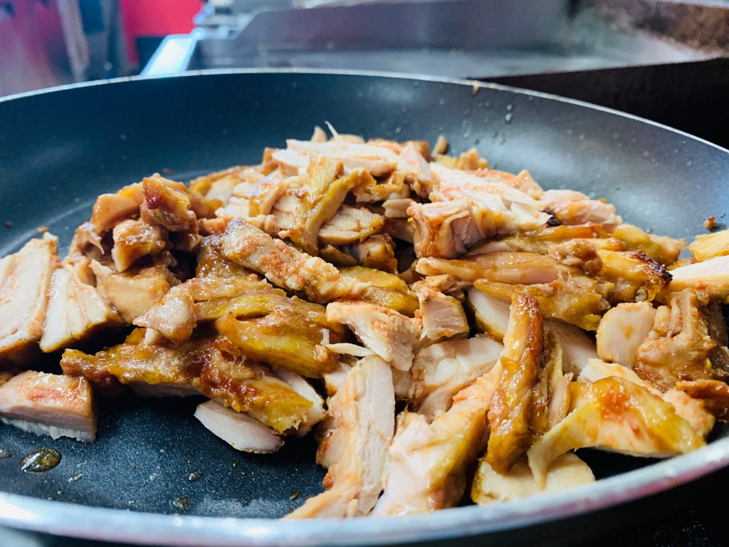 BD Donair and Poutine | 2569 17 St NW, Edmonton, AB T6T 0Y2, Canada | Phone: (825) 512-5595