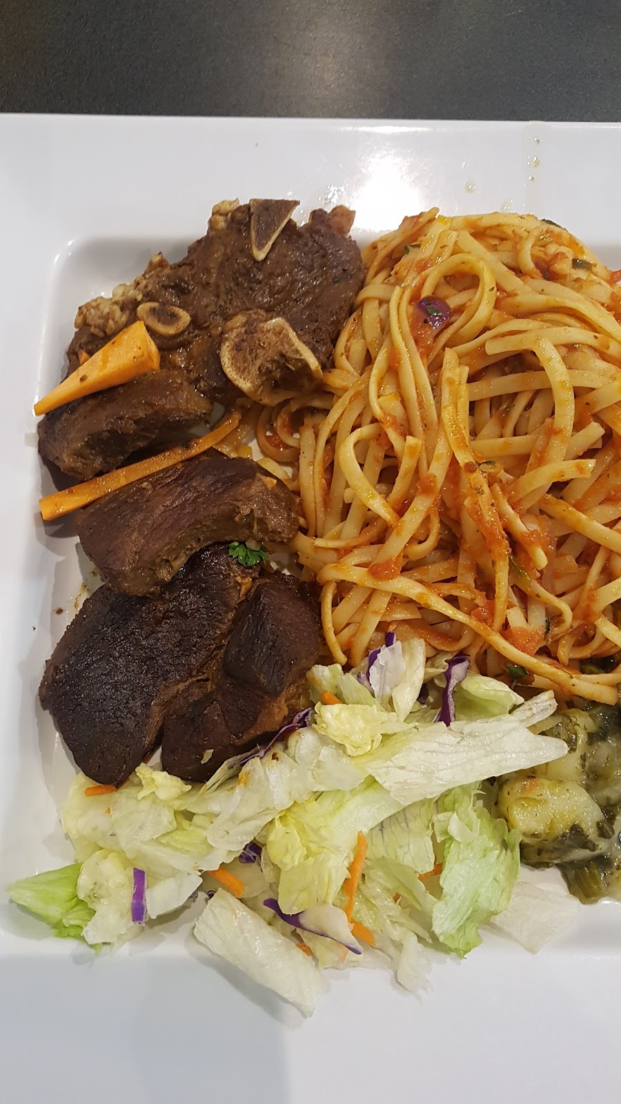 Istar Restaurant Somali Cuisine | 235 Dixon Rd, Etobicoke, ON M9P 2M5, Canada | Phone: (416) 247-5624