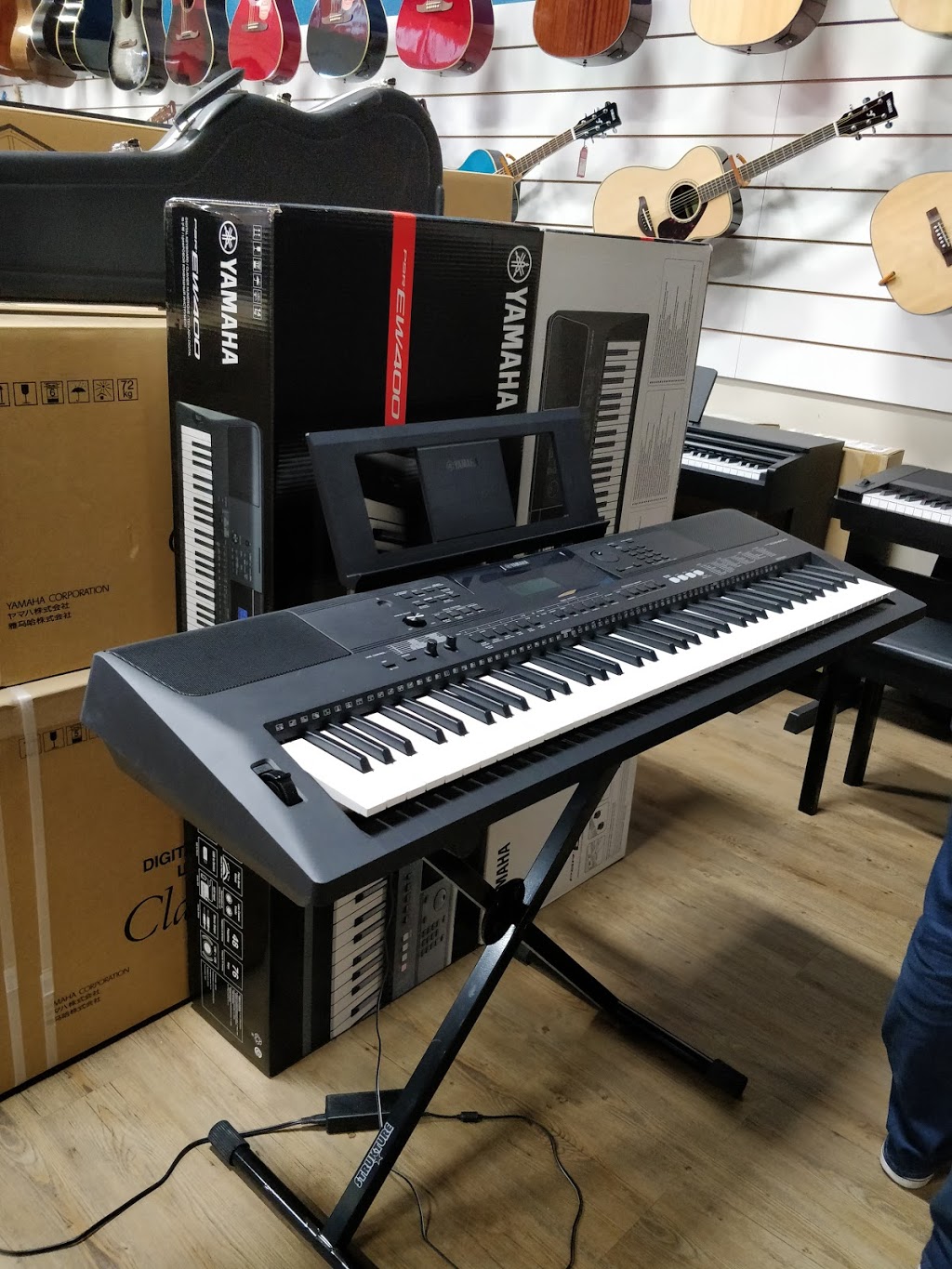 Walters Music Centre | 905 Britannia Rd W, Mississauga, ON L5V 2X8, Canada | Phone: (905) 542-0099