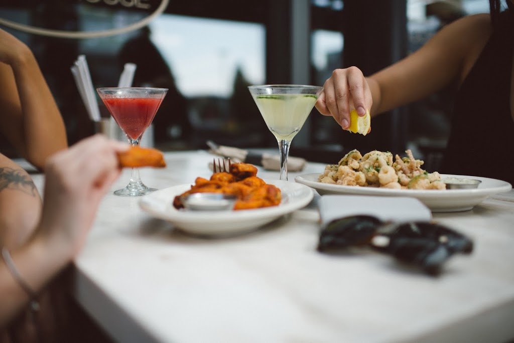 Browns Socialhouse Queen Elizabeth Theatre (QE Theatre) | 675 Cambie St, Vancouver, BC V6B 2P1, Canada | Phone: (604) 620-5545