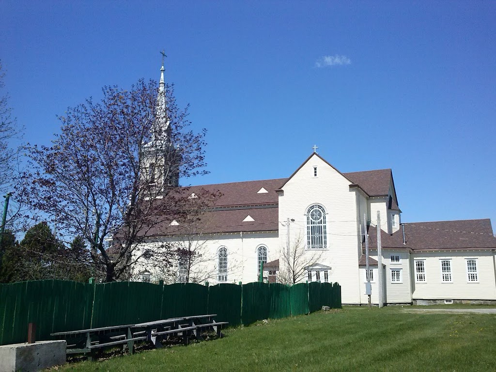 Église catholique Saint-Julien | 794 Chemin de St Julien, Saint-Joseph-de-Coleraine, QC G0N 1B0, Canada