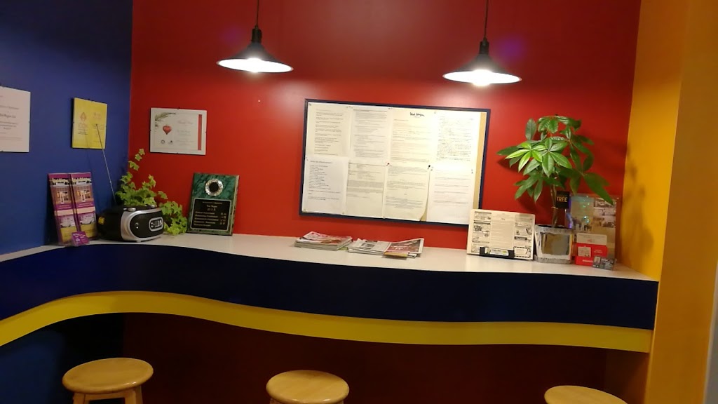Wok Wagon Express | 450 Columbia St W, Waterloo, ON N2T 2W1, Canada | Phone: (519) 888-9818