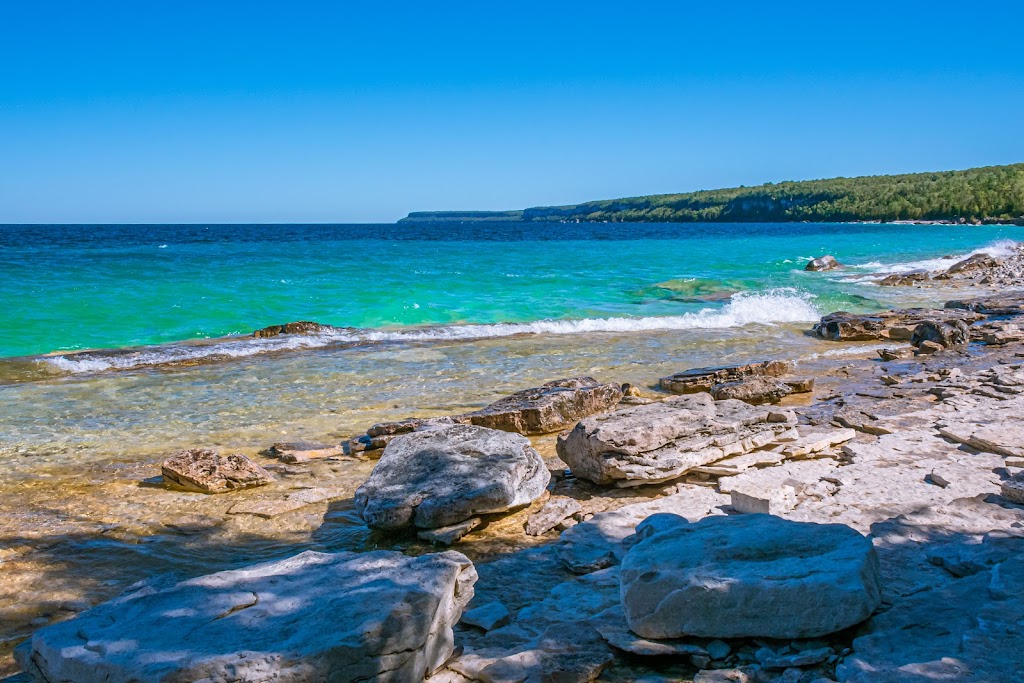 Halfway Log Dump Parking | Halfway, Log Dump Rd, Tobermory, ON N0H 2R0, Canada | Phone: (519) 596-2233