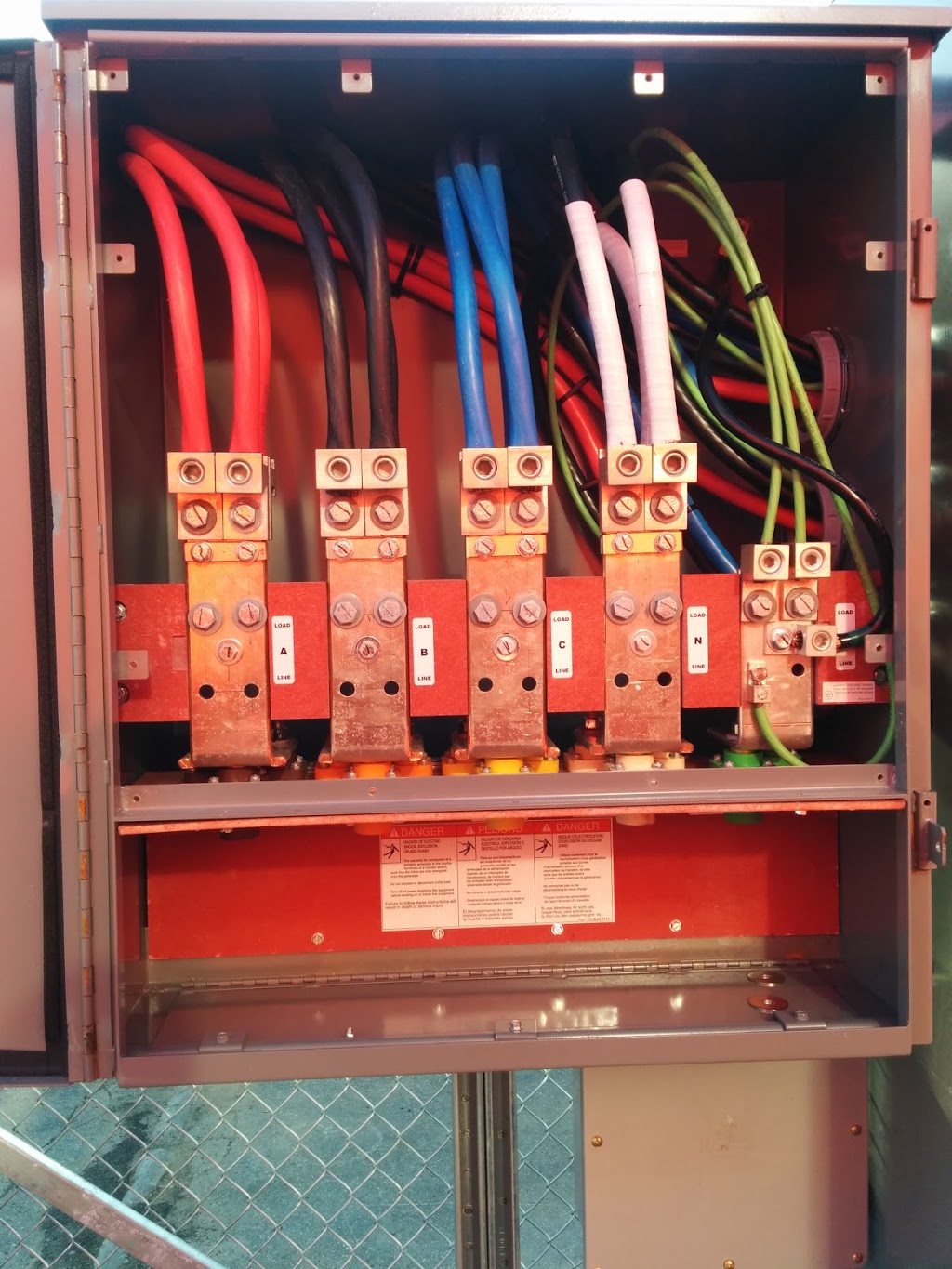 Green Tech Electric Inc | 830 Harrington Ct Unit 1B, Burlington, ON L7N 3N4, Canada | Phone: (800) 828-9750