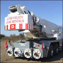Grand Valley Crane Rental | 294015 8 Line, East Luther Grand Valley, ON L0N 1G0, Canada | Phone: (519) 928-2090