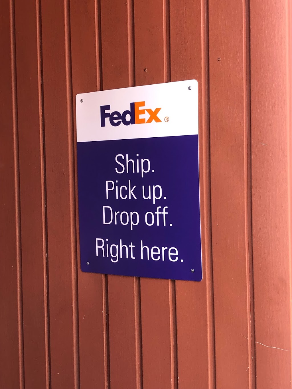 FedEx Authorized ShipCentre | 1063 Talbot St Unit 3, St Thomas, ON N5P 1G4, Canada | Phone: (800) 463-3339