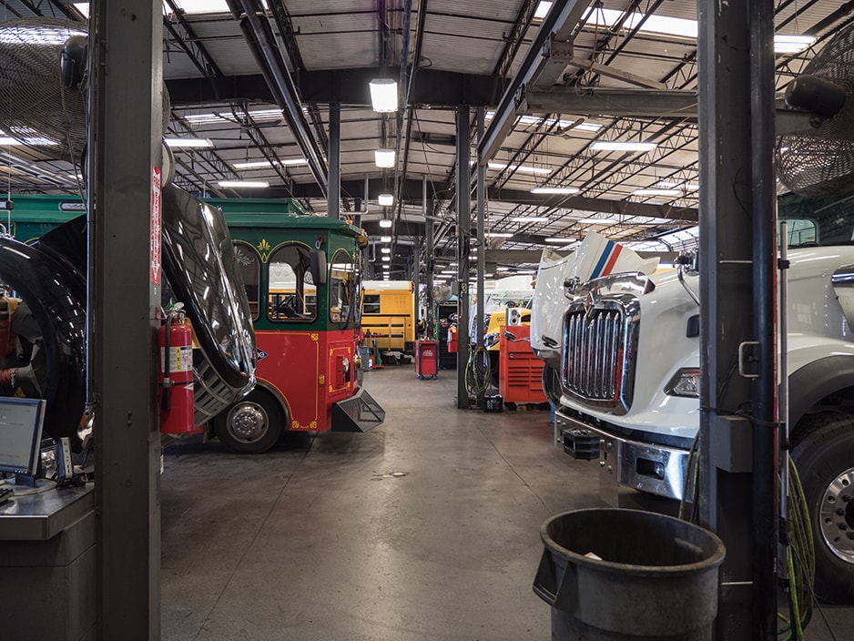 Advanced Truck Centre | 10 Datomar Rd, Headingley, MB R4H 1B8, Canada | Phone: (204) 816-9780