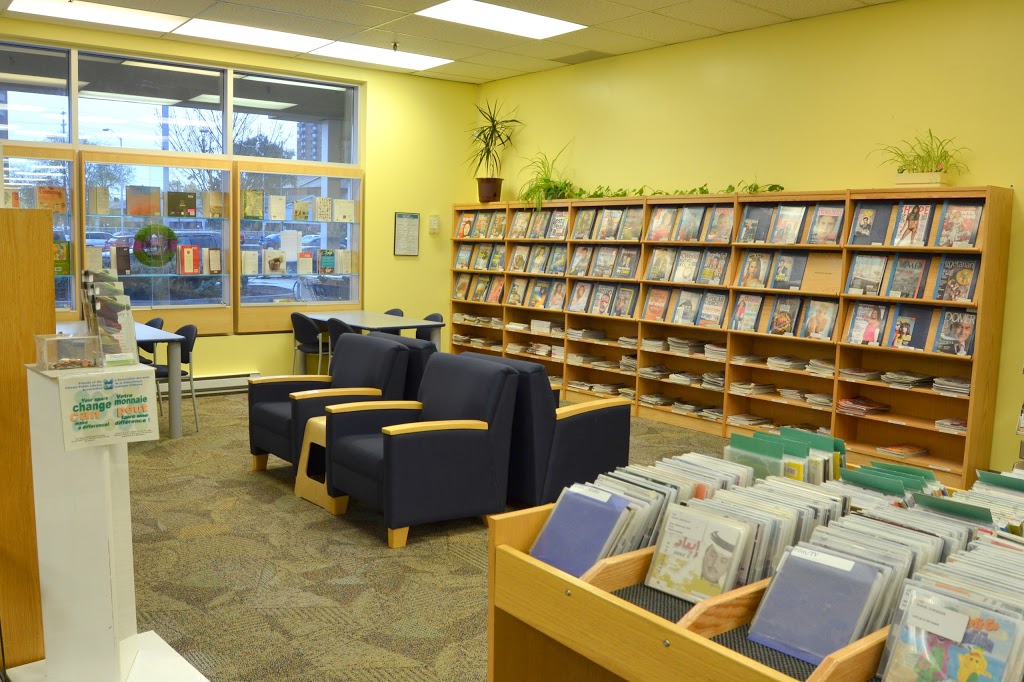 Ottawa Public Library - Elmvale Acres | 1910 St Laurent Blvd, Ottawa, ON K1G 1A4, Canada | Phone: (613) 580-2940
