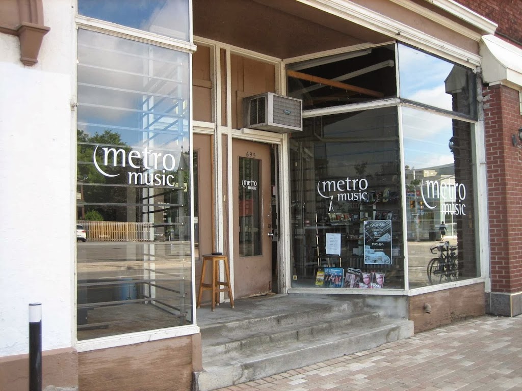 Metro Music | 695 Bank St, Ottawa, ON K1S 3T8, Canada | Phone: (613) 233-9688