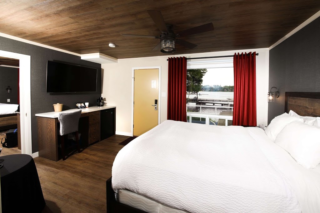 Bayview Wildwood Resort, Ascend Hotel Collection | 1500 Port Stanton Pkwy, Severn Bridge, ON P0E 1N0, Canada | Phone: (705) 689-2338