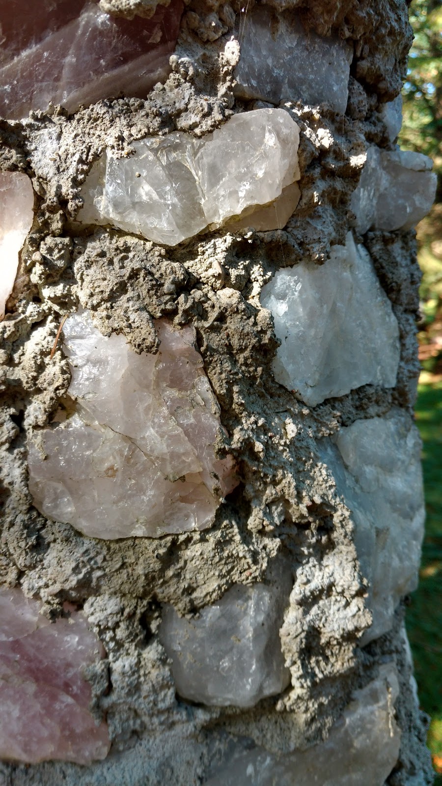 Toths Fossils and Minerals | 316 Harris St, Ingersoll, ON N5C 3J8, Canada | Phone: (519) 485-1351