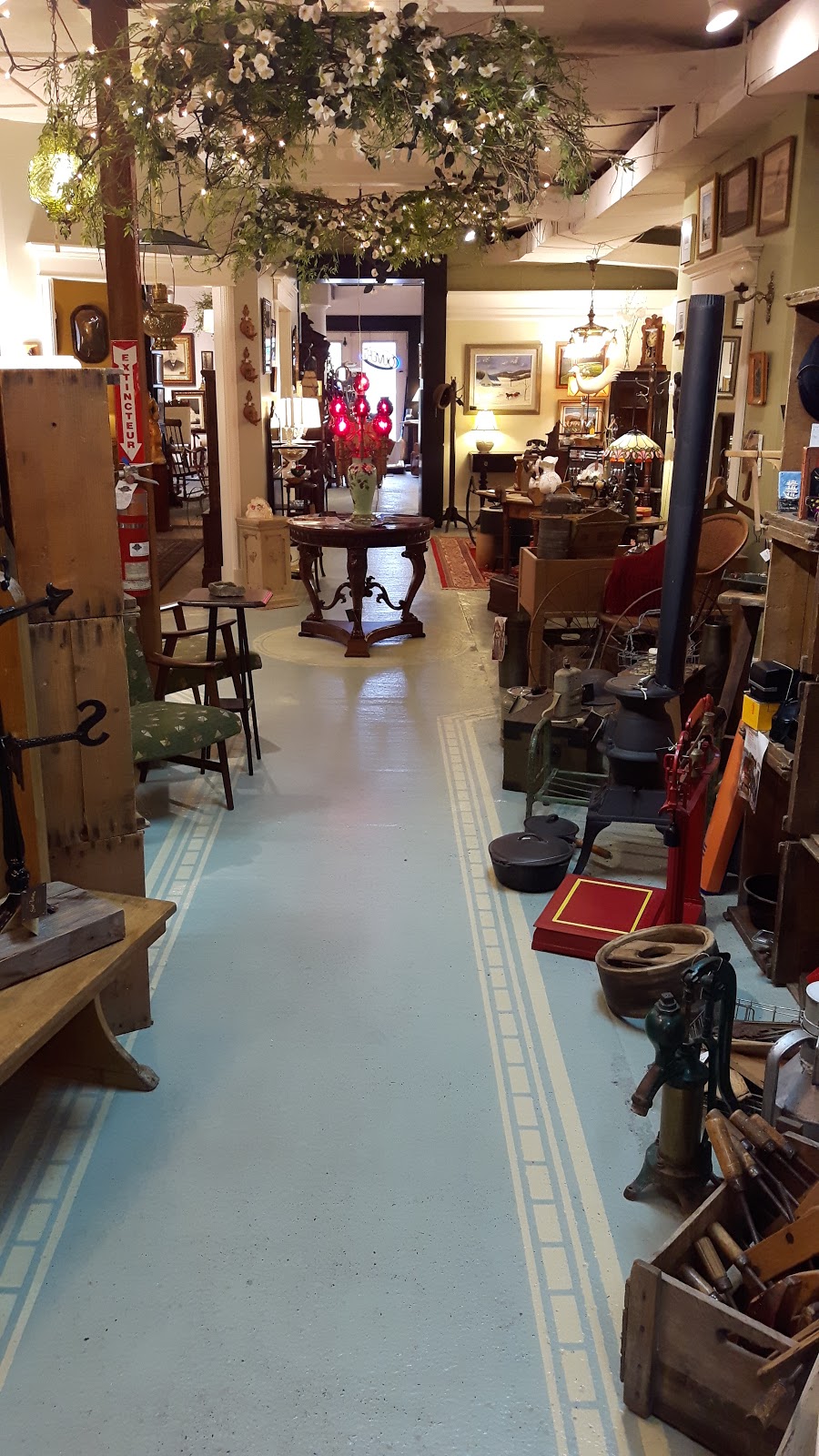 Maison Saint-Valentin | 901 Chemin de la 4 Ligne, Saint-Valentin, QC J0J 2E0, Canada | Phone: (450) 291-3700