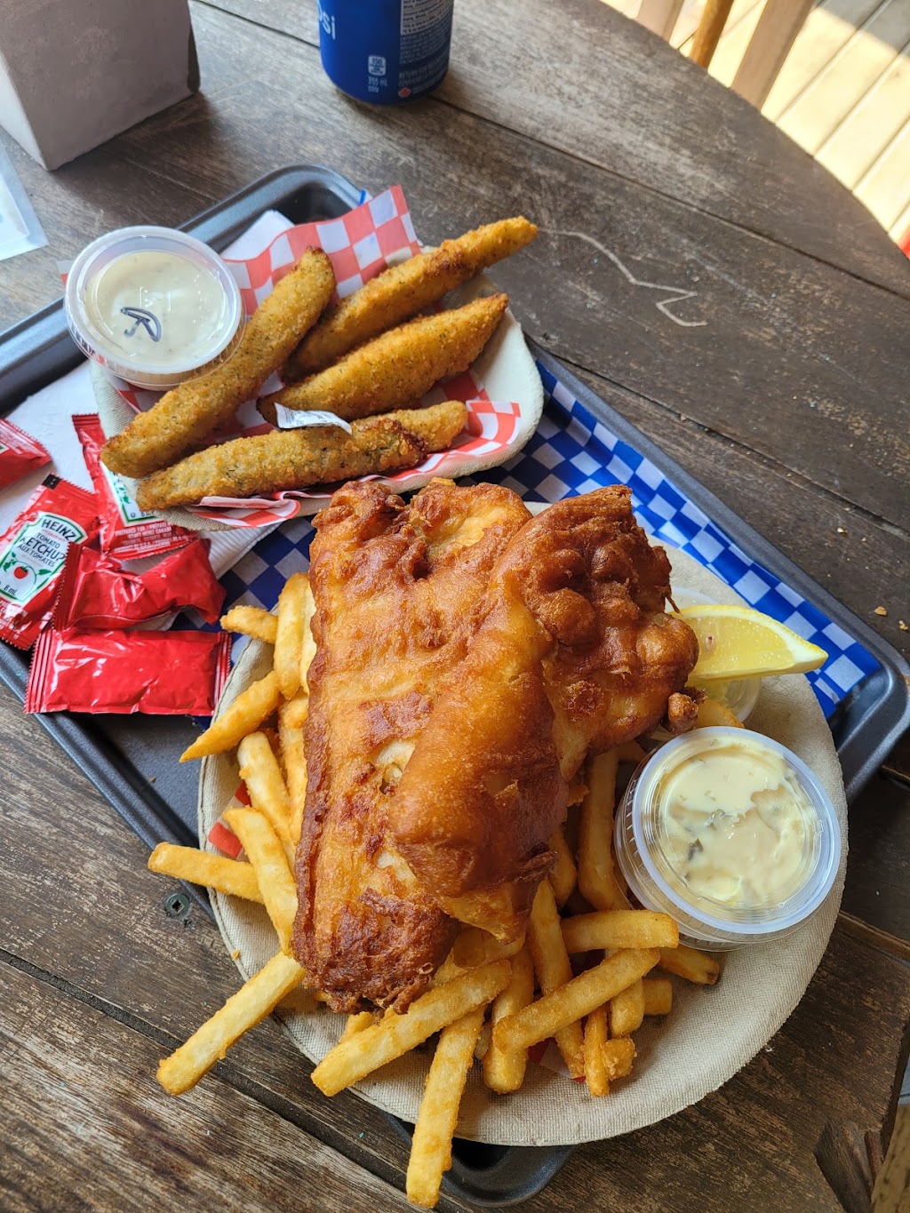 Frank & Doras | 1013 Nova Scotia Trunk 1, Cornwallis Park, NS B0S 1H0, Canada | Phone: (902) 638-8031