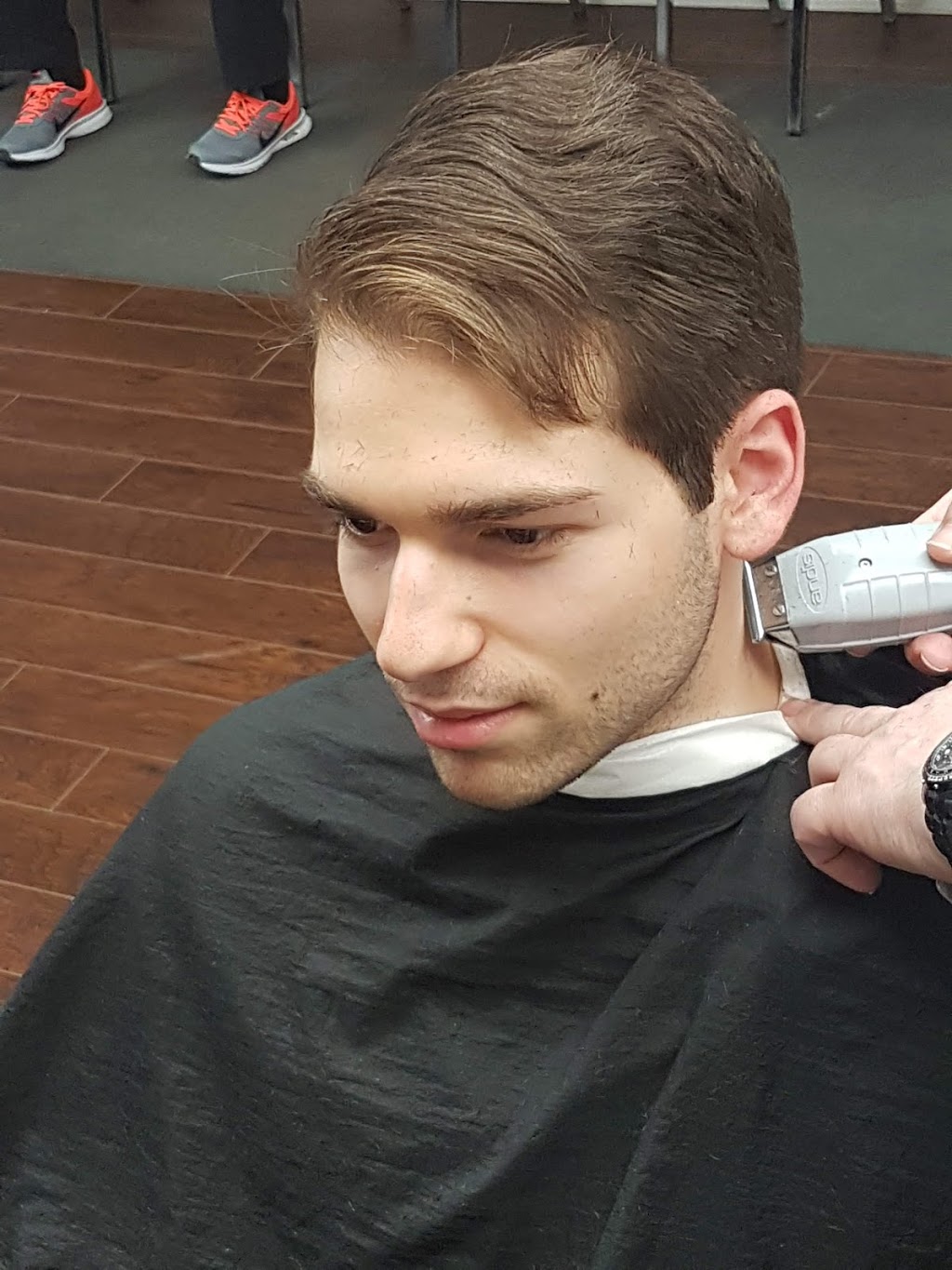 Queensway Barbers | 818 The Queensway, Etobicoke, ON M8Z 1N5, Canada | Phone: (416) 255-9285