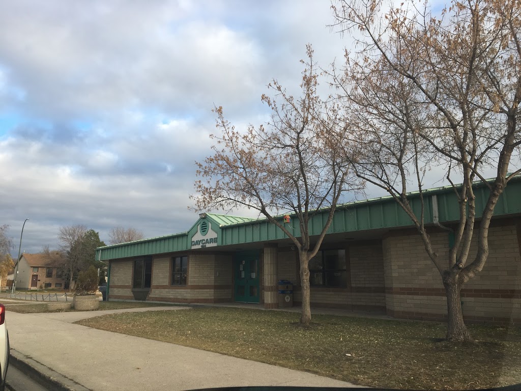 H. S. Paul School | 160 Southglen Blvd, Winnipeg, MB R2N 3J3, Canada | Phone: (204) 254-7477
