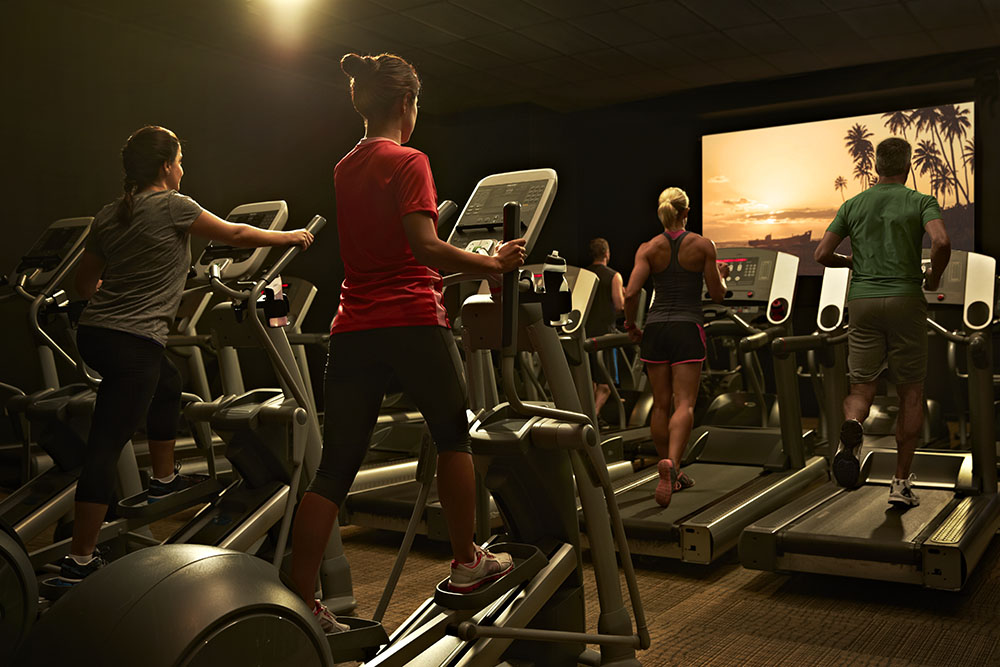 Golds Gym Laval | 1164 Rue Desserte O, Laval, QC H7X 4C9, Canada | Phone: (514) 548-4653