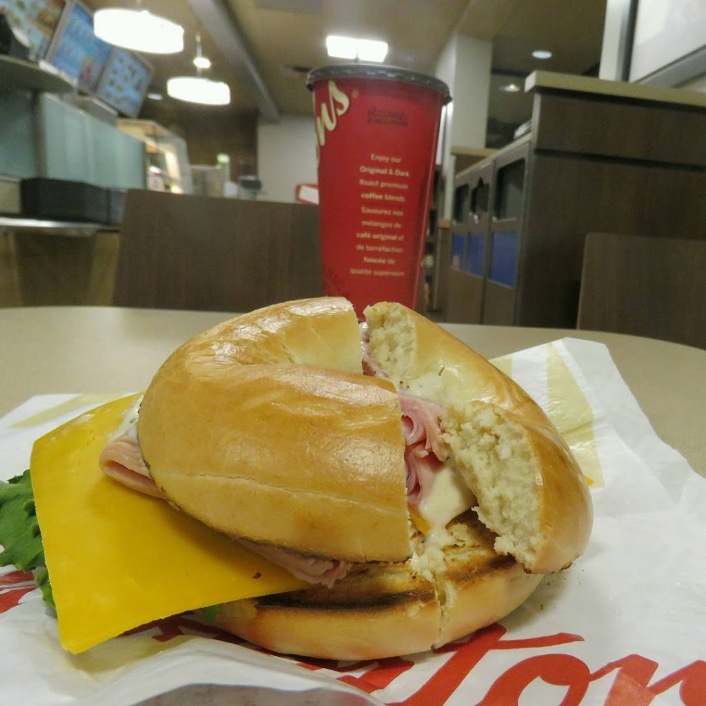 Tim Hortons | 1375 Southdown Rd, Mississauga, ON L5J 2Y9, Canada | Phone: (905) 822-3400