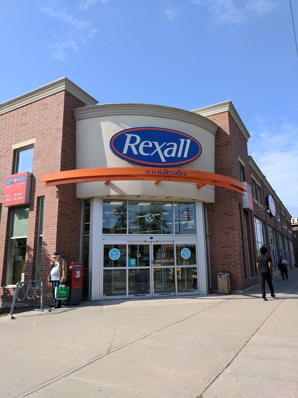 Rexall | 3701 Lake Shore Blvd W, Etobicoke, ON M8W 1P8, Canada | Phone: (416) 259-3777