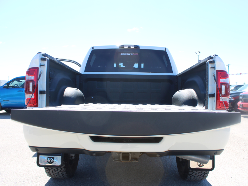 Selkirk Chrysler Dodge Jeep Ram | 1011 Manitoba Ave, Selkirk, MB R1A 3T7, Canada | Phone: (800) 204-8620