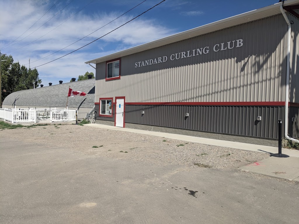 Carols Bar | 109 Elsinore Ave, Standard, AB T0J 3G0, Canada | Phone: (587) 562-2001