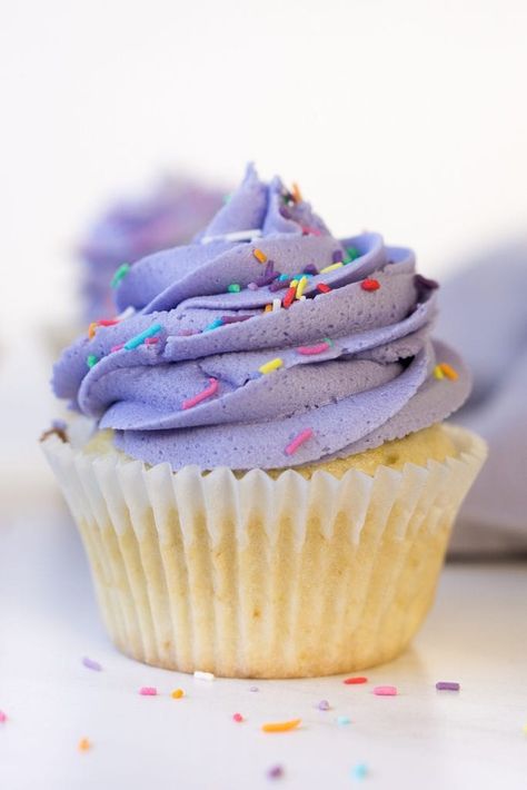 BakedWithLove | 1369 Commissioners Rd W, London, ON N6K 1E2, Canada | Phone: (226) 243-0889