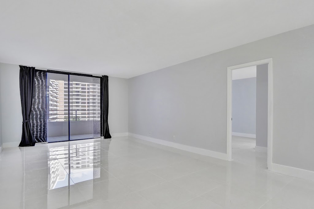 G & G Home Design | 2913A Lake Shore Blvd W, Etobicoke, ON M8V 1J3, Canada | Phone: (647) 530-9043