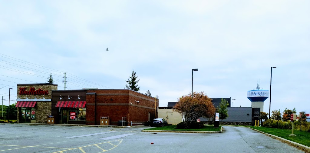 Tim Hortons | 109 Mapleview Dr W, Barrie, ON L4N 9H7, Canada | Phone: (705) 735-3371