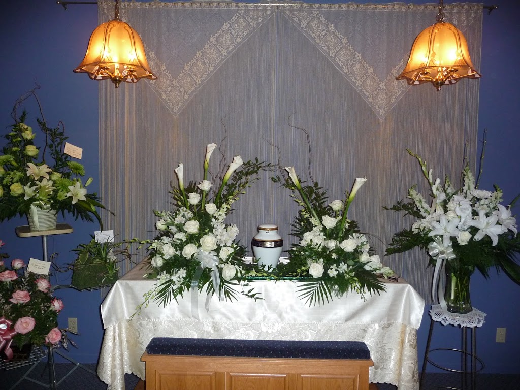 Fleuriste Joane Matteau | 492 Rue de lÉglise, Saint-Narcisse, QC G0X 2Y0, Canada | Phone: (418) 328-4524