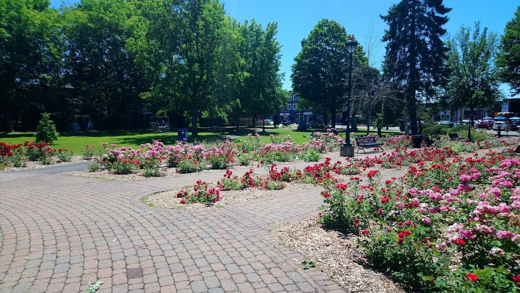 Parc Miner | 350 Av. du Parc, Granby, QC J2G 2N4, Canada | Phone: (450) 776-8282