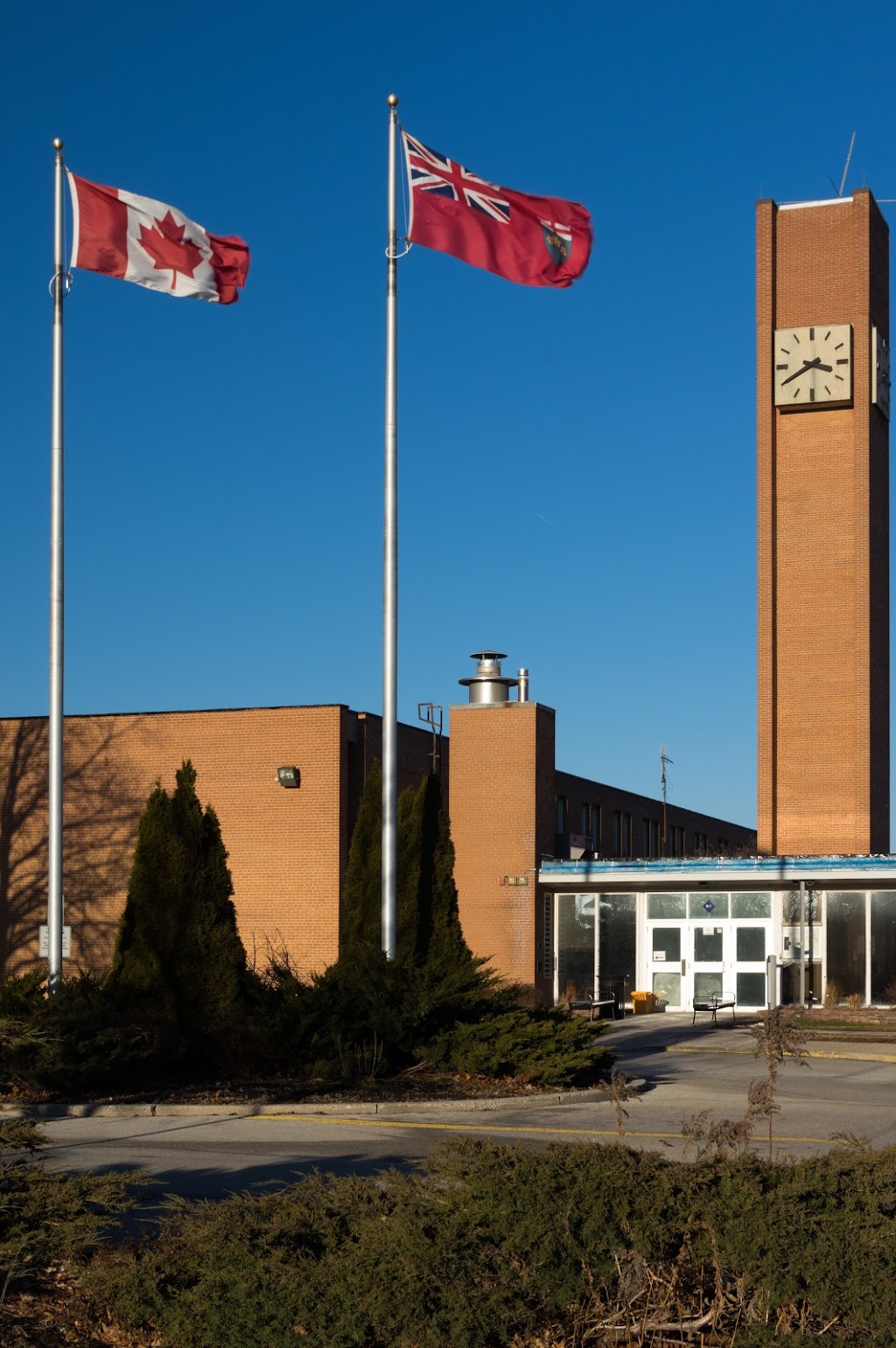 E.C. Drury High School | 215 Ontario St S, Milton, ON L9T 4N5, Canada | Phone: (905) 878-1480