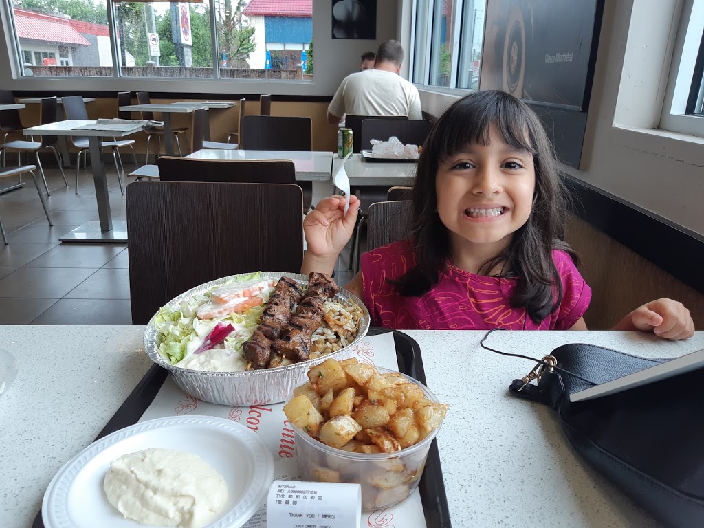 Amir | 7 Rue de la Visitation, Saint-Charles-Borromée, QC J6E 4M9, Canada | Phone: (450) 753-1112
