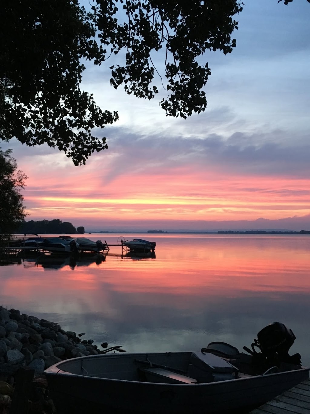 Willow Cove Park | 568 Prince Edward County Rd 39, Consecon, ON K0K 1T0, Canada | Phone: (613) 392-0008