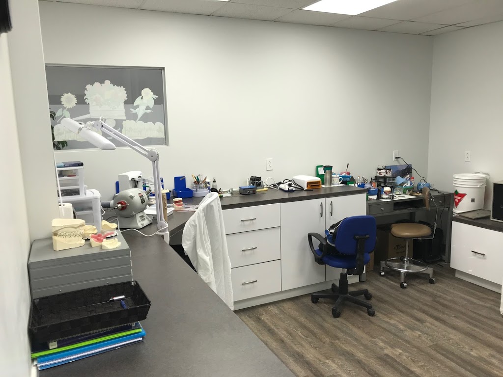 Clinique de Denturologiste SourireDLy | 205 Boulevard Sir-Wilfrid-Laurier, Beloeil, QC J3G 4G8, Canada | Phone: (438) 396-3919