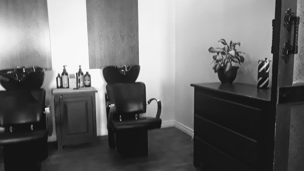Coiffure OSalon 80-deux | 497 Rue de la Visitation, Saint-Charles-Borromée, QC J6E, Canada, Canada | Phone: (450) 752-8889