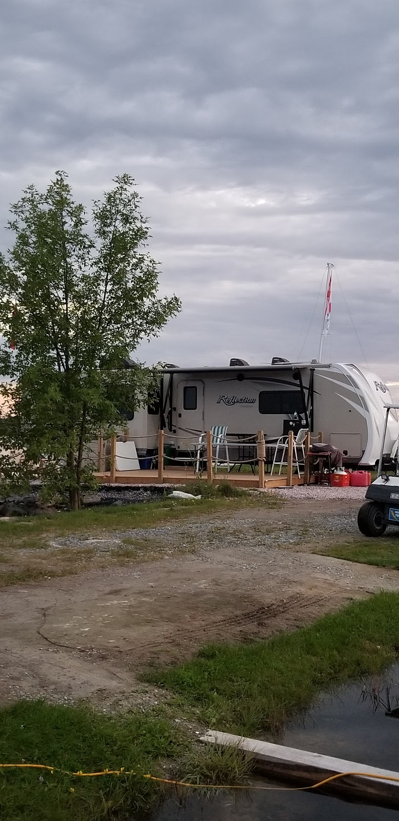 Almenara En El Rio Marina & Campground | 57 Spanish St, Spanish, ON P0P 2A0, Canada | Phone: (705) 844-2442