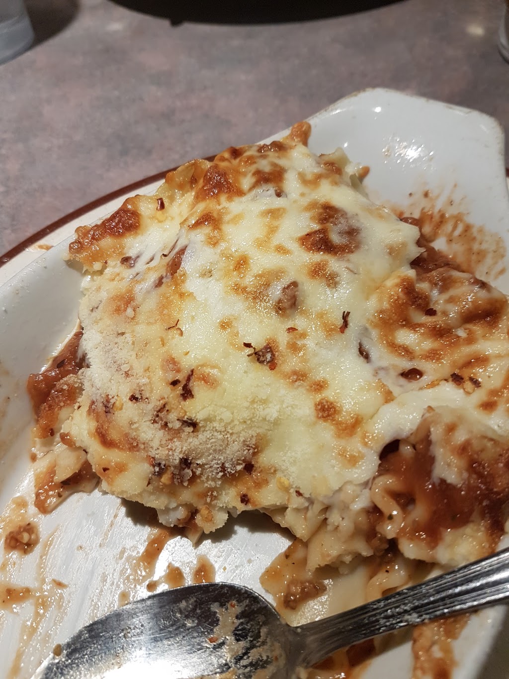Regent Family Restaurant & Neighbourhood Pub | 3823 Sherwood Dr, Regina, SK S4R 6N1, Canada | Phone: (306) 543-3211