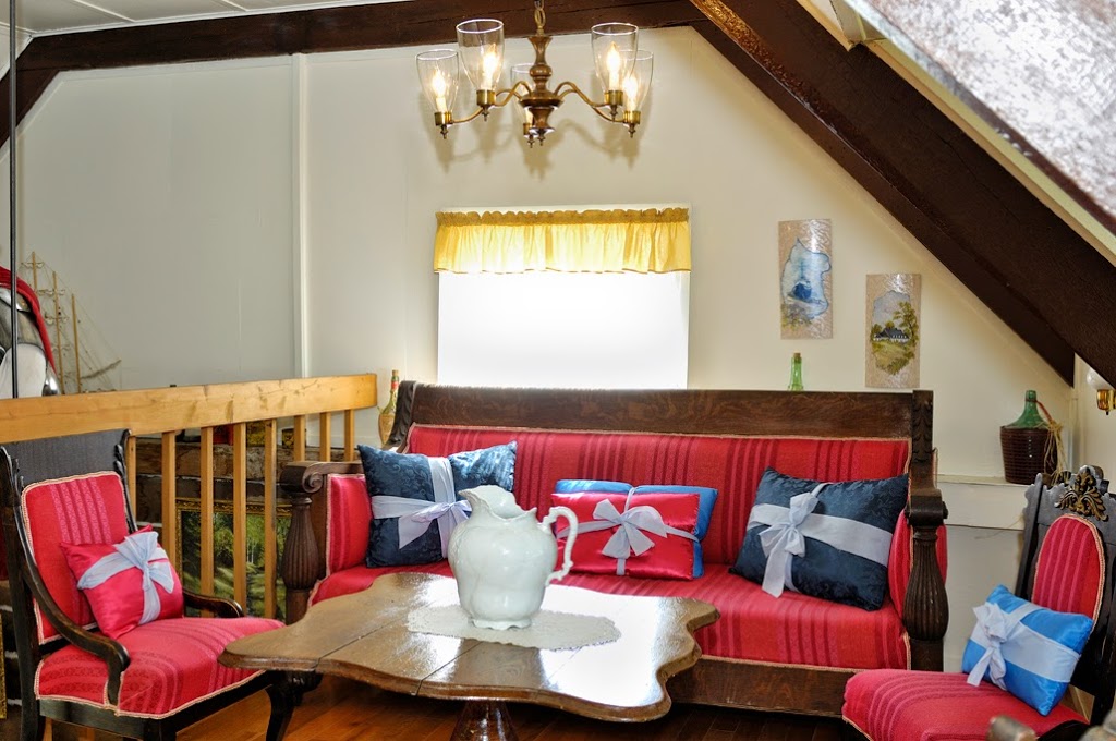 Auberge des Dunes | 118 Chemin de la Basse Ville, LIsle-aux-Grues, QC G0R 1P0, Canada | Phone: (418) 248-0129
