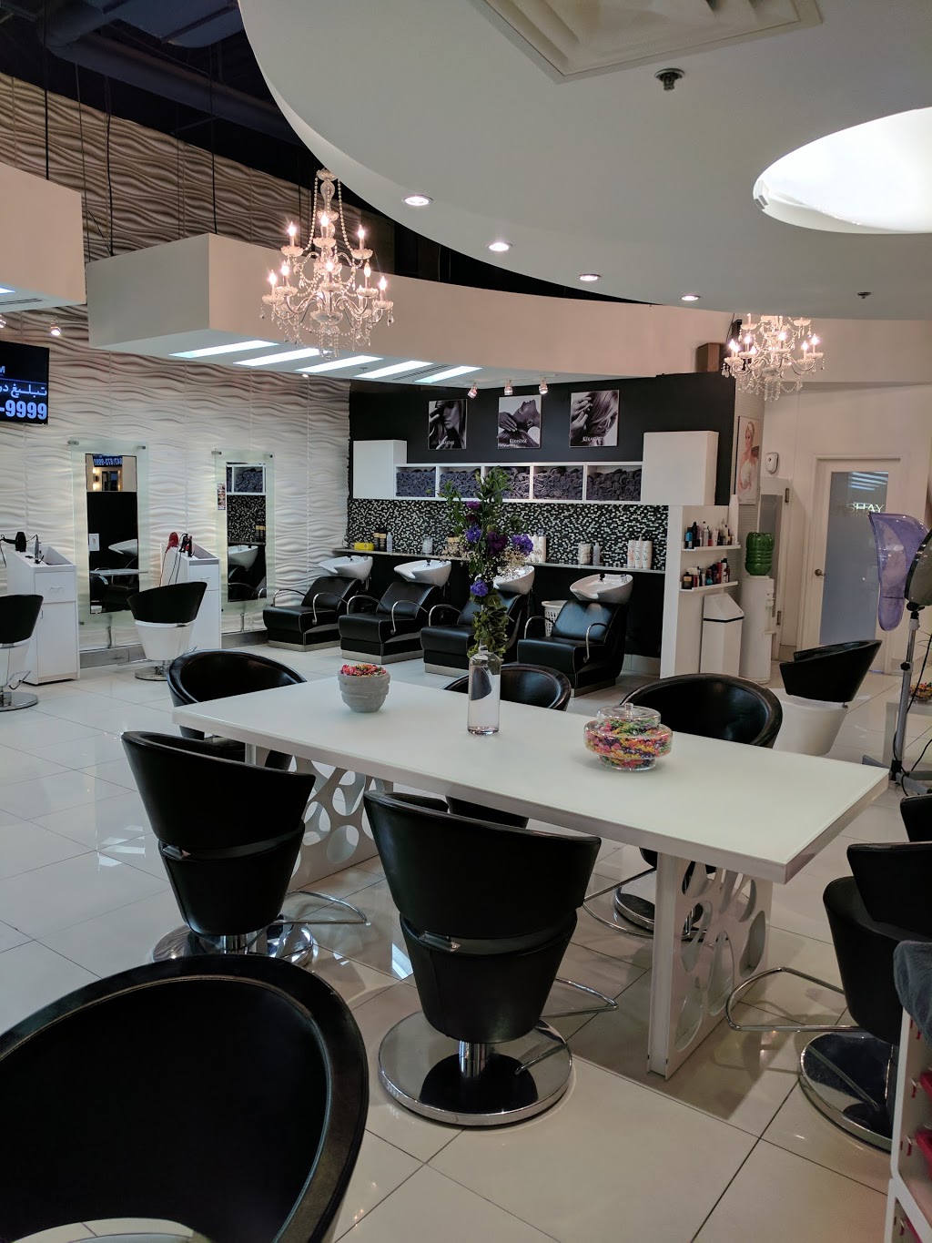 Wash Beauty Lounge | 8281 Yonge St, Thornhill, ON L3T 2C7, Canada | Phone: (905) 886-1011