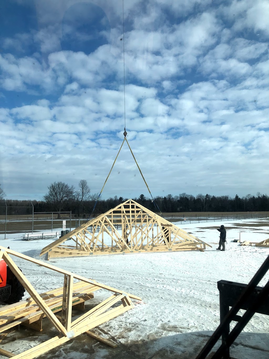 Barrie Crane & Lift | 9 Monica Ct, Coldwater, ON L0K 1E0, Canada | Phone: (705) 323-8312