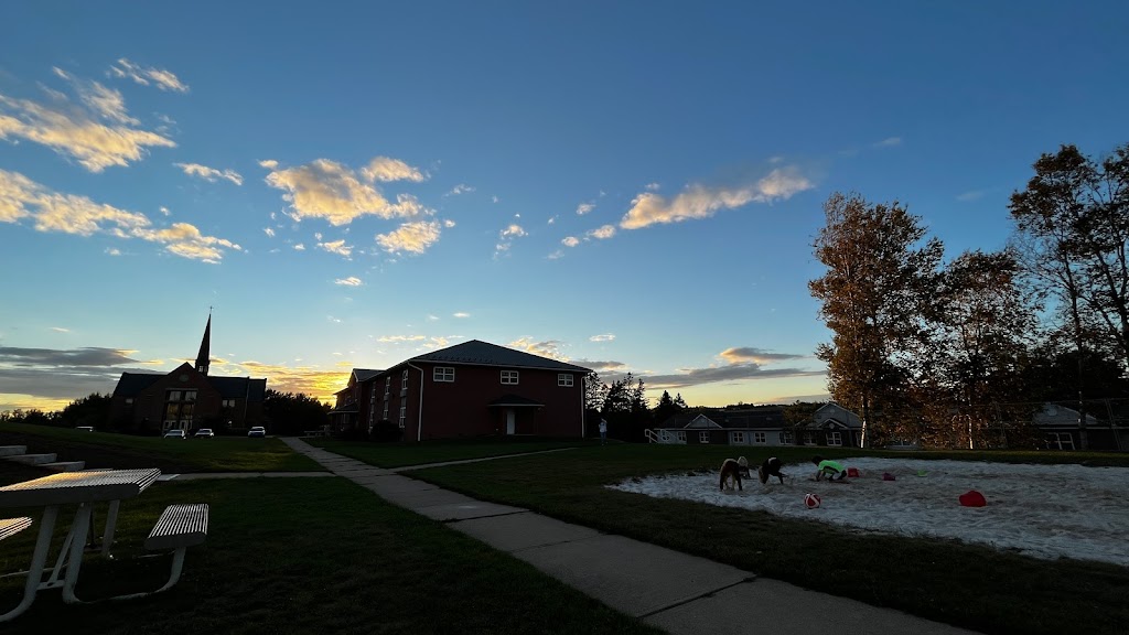 Kingswood University (Ingersoll House) | 76 Summit Ave, Sussex, NB E4E 1A4, Canada | Phone: (506) 432-4400