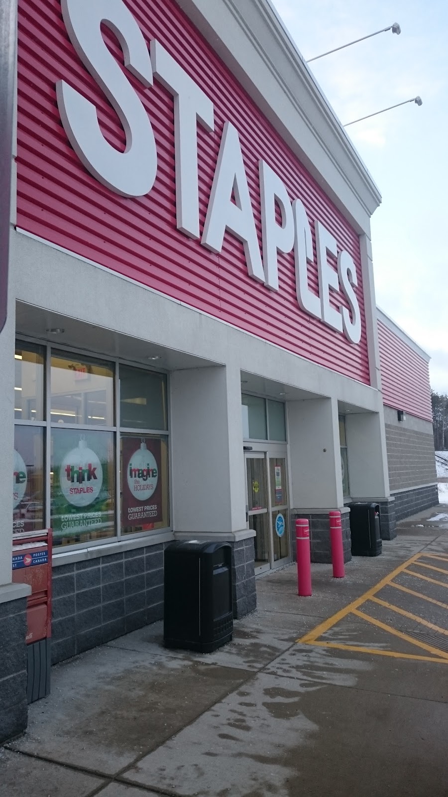 Staples | 135 Murphy Rd, Orillia, ON L3V 0B5, Canada | Phone: (705) 329-3074