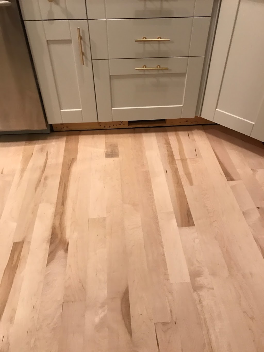 Andrews Flooring | 204 Millcrest Way SW, Calgary, AB T2Y 2K3, Canada | Phone: (403) 667-0394