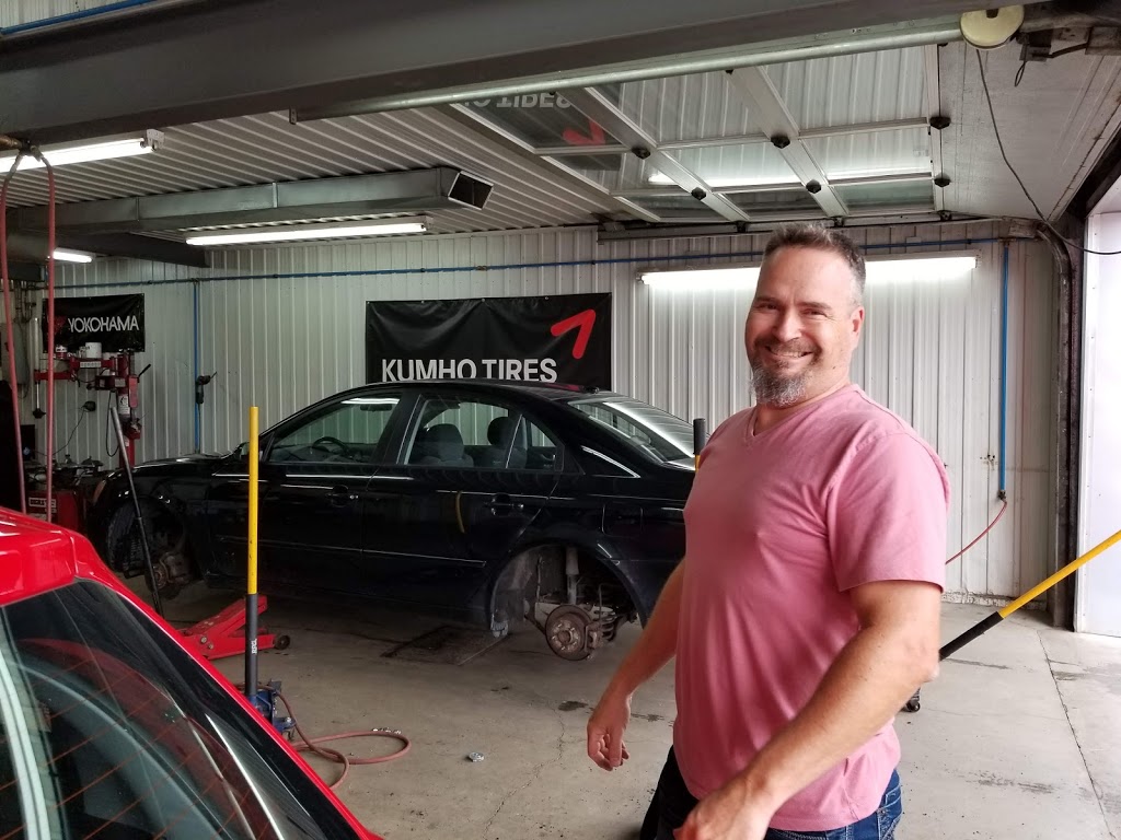 Tires G Tremblay | 4645 Boulevard Guillaume-Couture, Lévis, QC G6W 1H5, Canada | Phone: (418) 833-9255