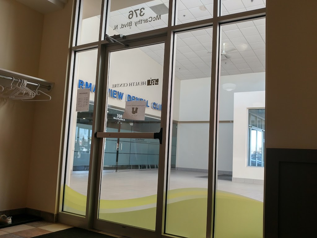 CBI Health Centre | 376 McCarthy Blvd North, Regina, SK S4R 7M2, Canada | Phone: (306) 585-0855