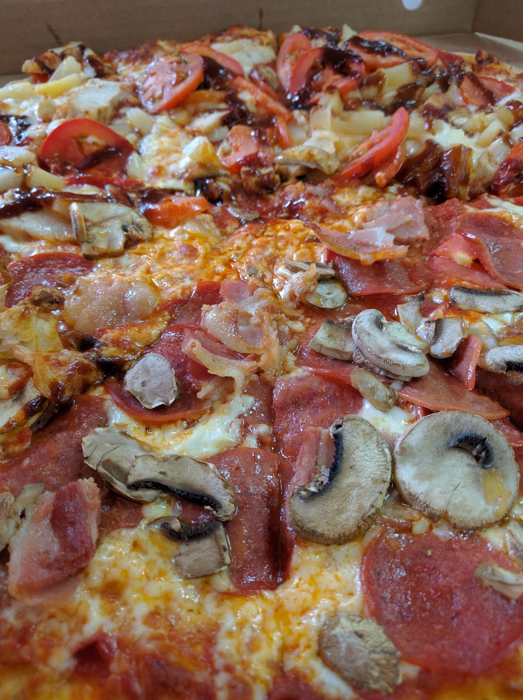 Pizza Pizza | 7665 Kennedy Rd, Markham, ON L3R 0L7, Canada | Phone: (416) 967-1111